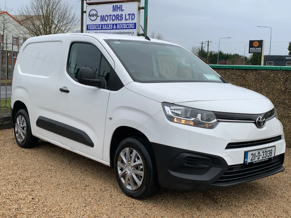 Toyota Proace 2021 - Image 2