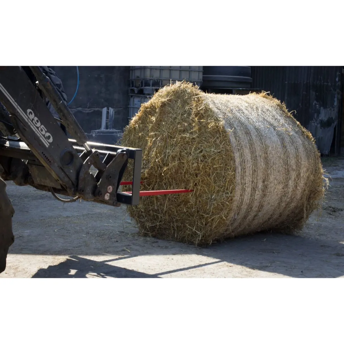 New Fleming Front Loader Bale Spike - Image 3