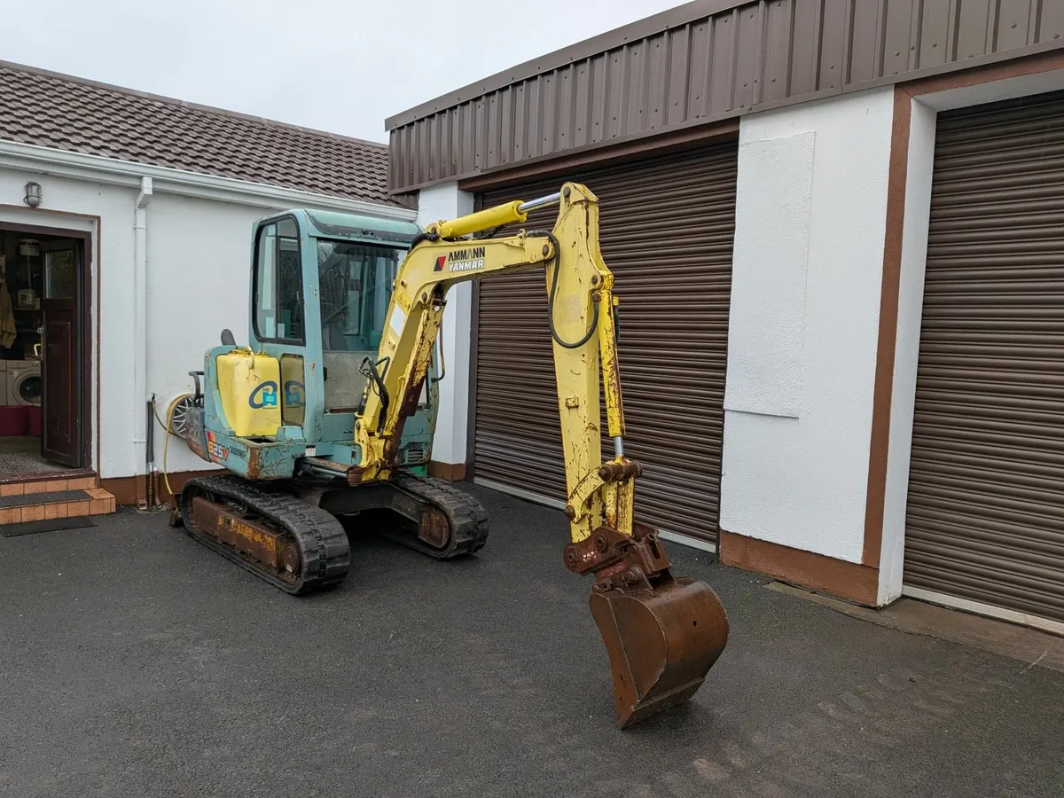 Yanmar B25V 2006 Excavator – excellent cond - Image 3