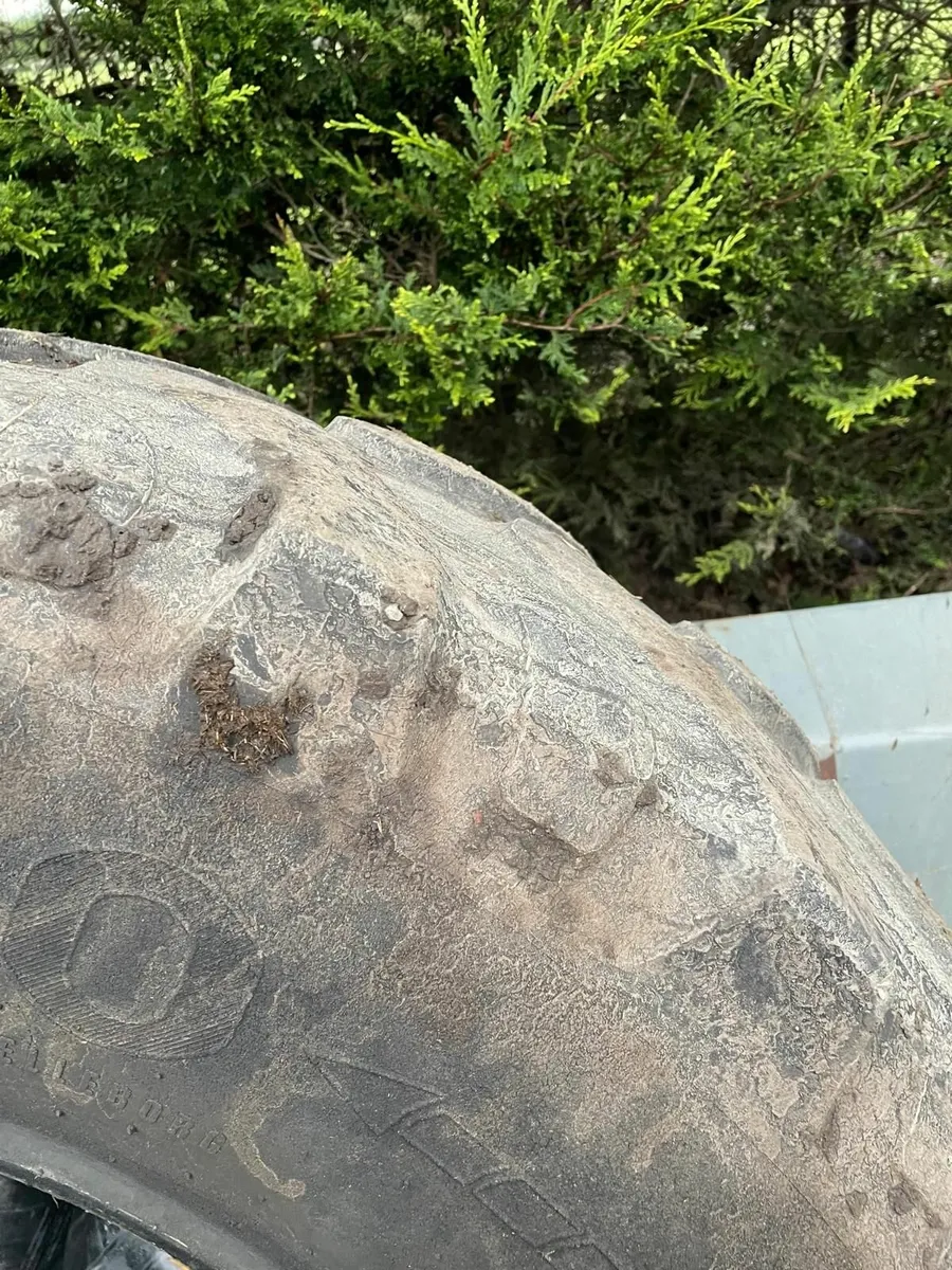 Tractor Tyres 14.9  24 - Image 4