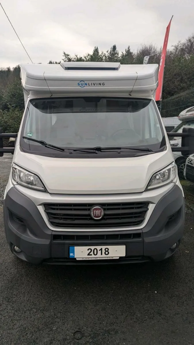 2018 ADRIA SUNLIVING 6 BELT 6 BED LHD - Image 2