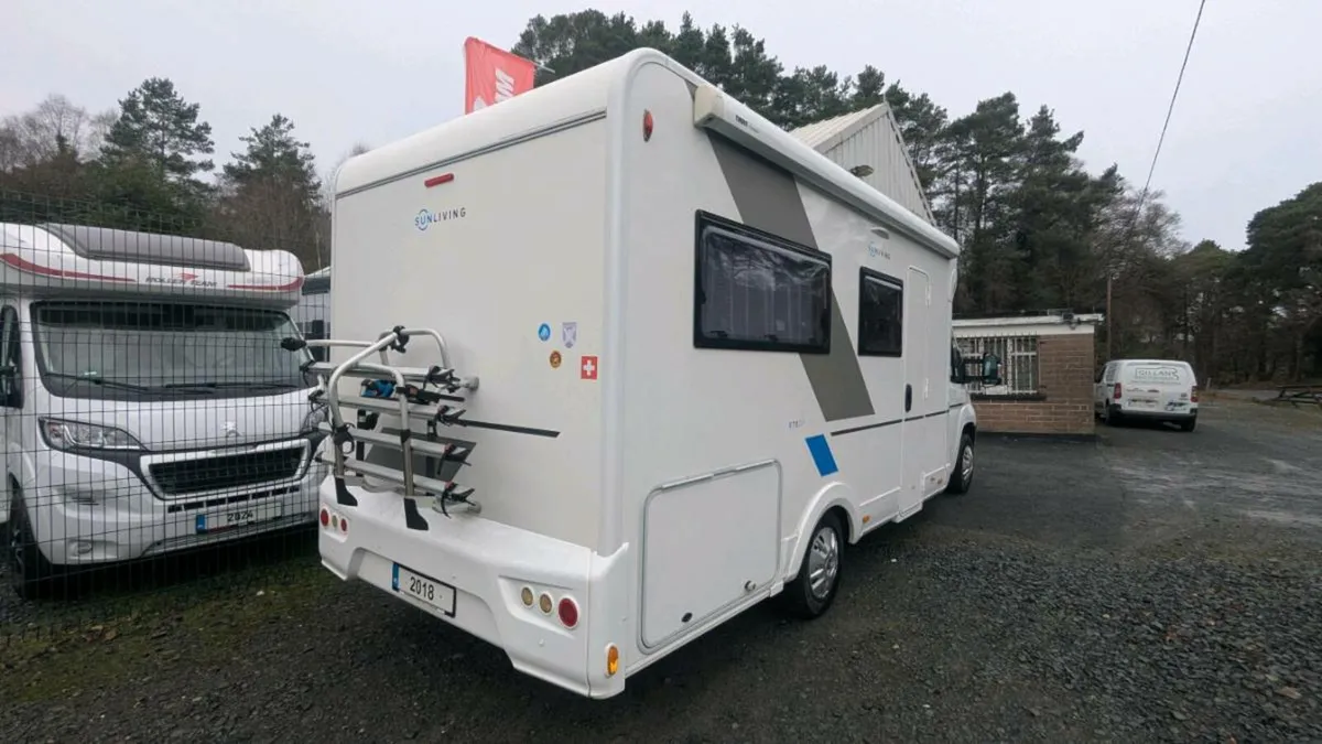 2018 ADRIA SUNLIVING 6 BELT 6 BED LHD - Image 4