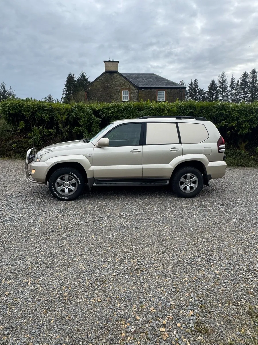 Toyota LandCruiser 2008 - Image 4