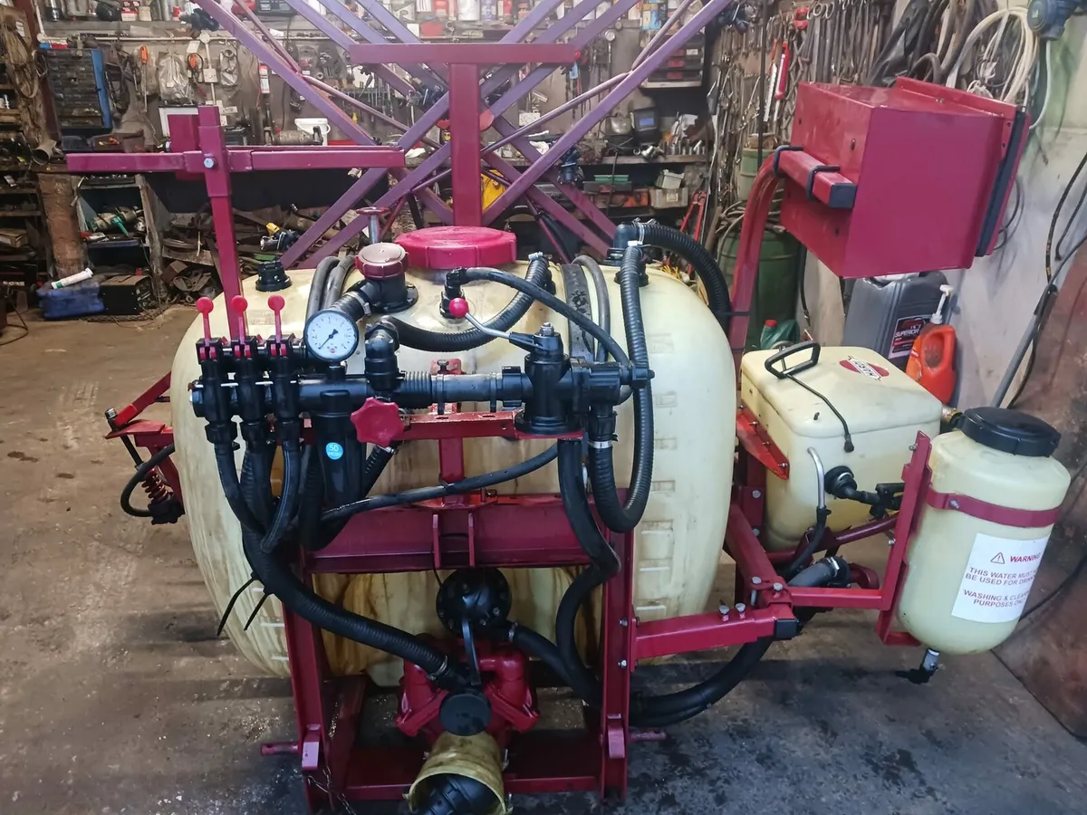 Hardi 400 Litre Sprayer - Image 2