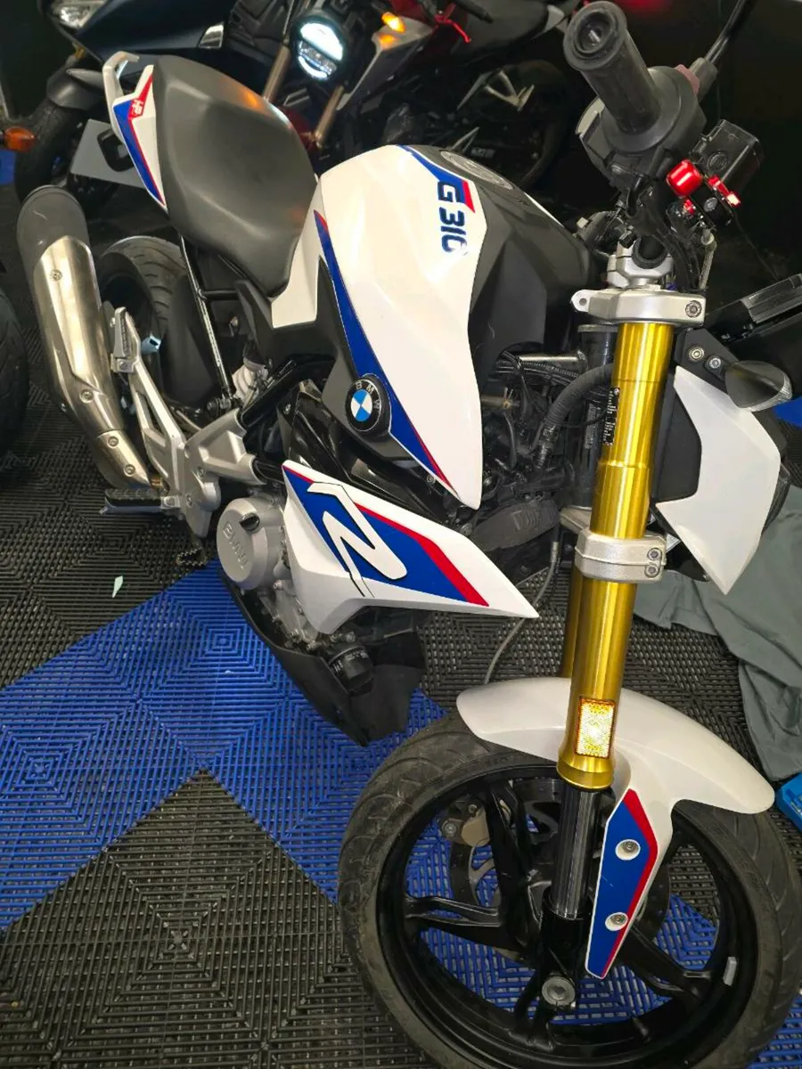 BMW G310R - Image 2