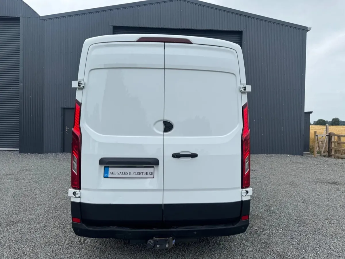 Maxus DELIVER 9 2022 - Image 4