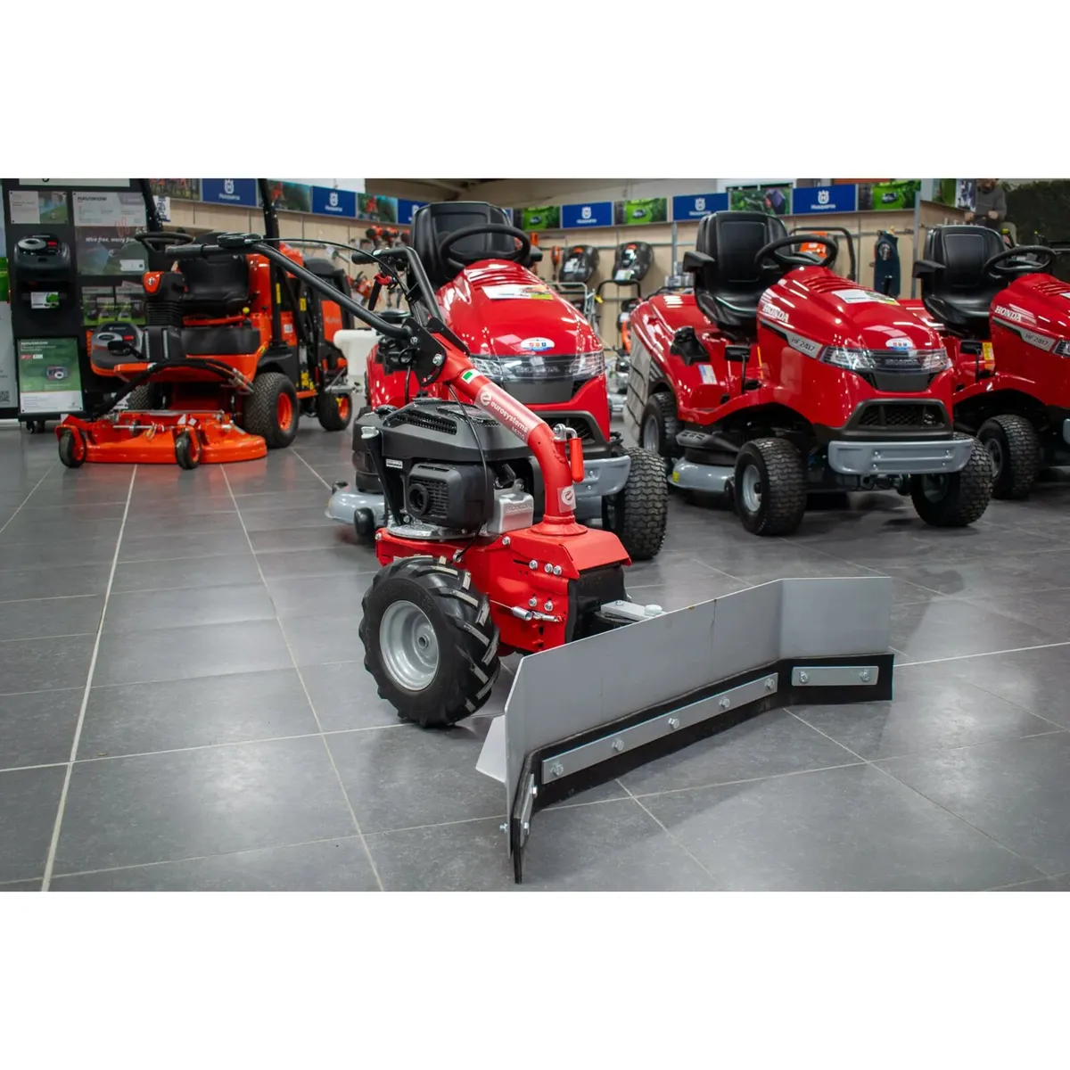 New Honda 6hp Petrol Yard Scraper - Image 1