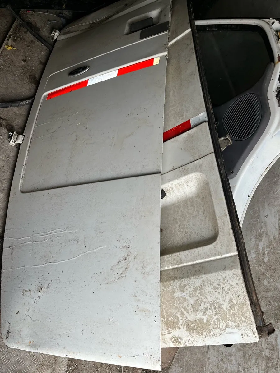 Transit  parts clear out - Image 3