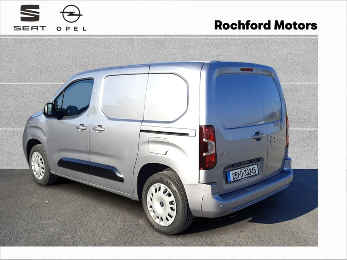 Opel Combo L1H1 Sportive 1.5 130HP AUTO - Image 4