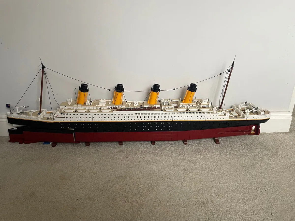 Lego - Titanic - Image 1