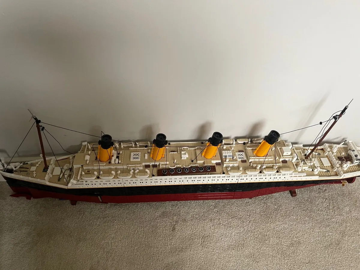 Lego - Titanic - Image 2