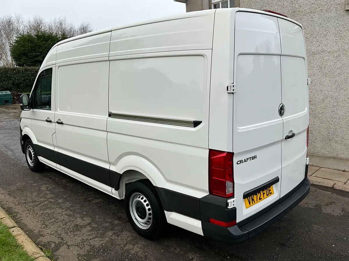 2022 VW Crafter 2.0 CR35 MWB - Image 3