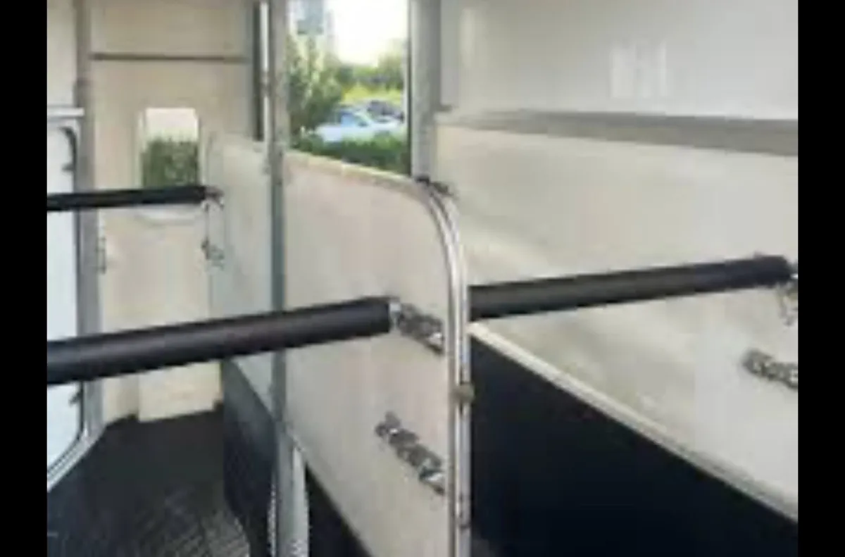 Ifor williams 510 PARTITIONS/DIVIDERS - Image 1