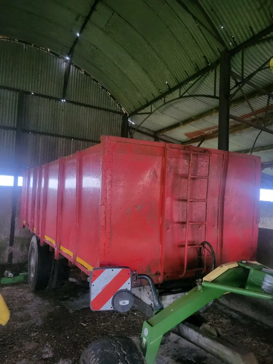 16ft trailer - Image 2