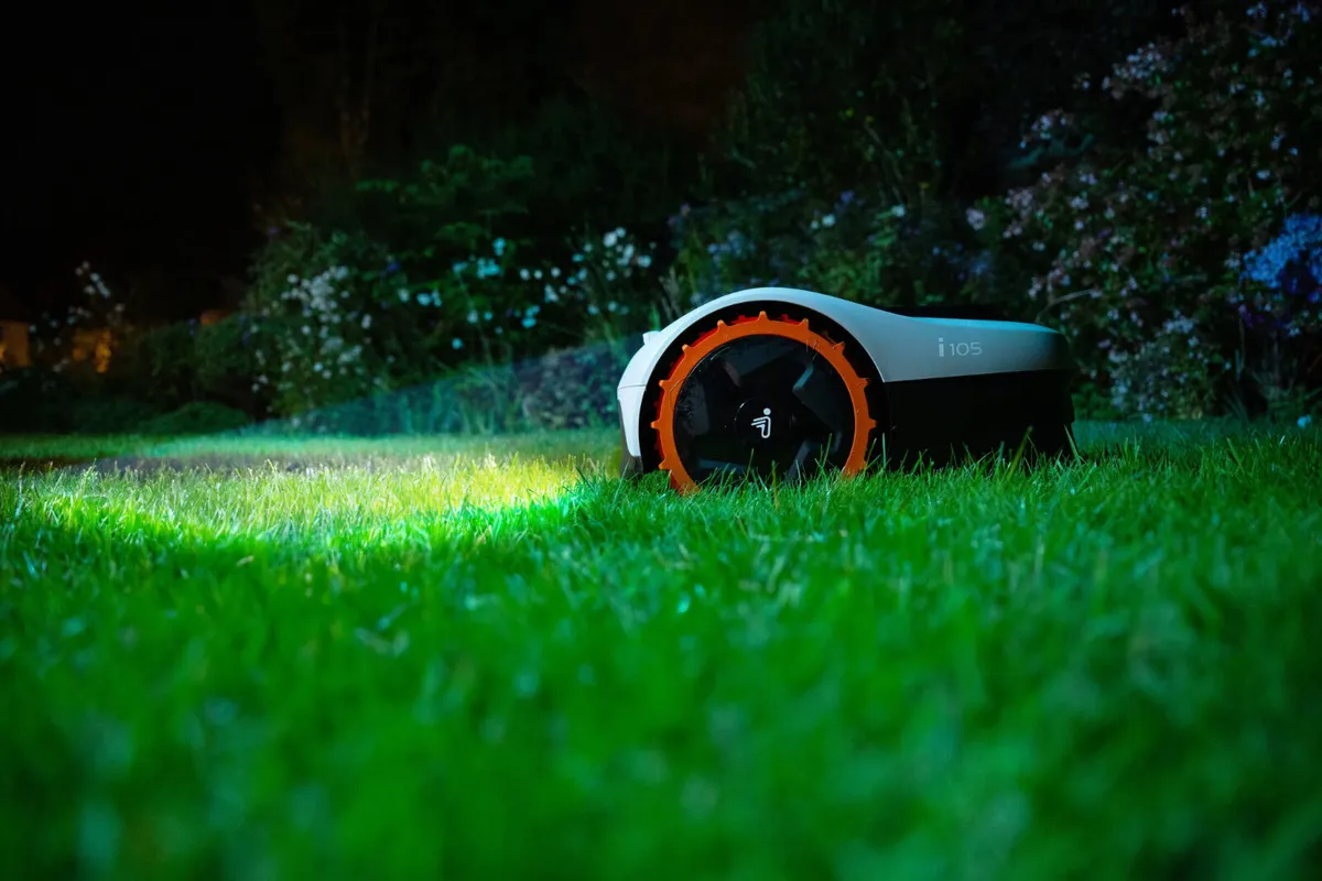 Segway Navimow i series 105E - Image 2