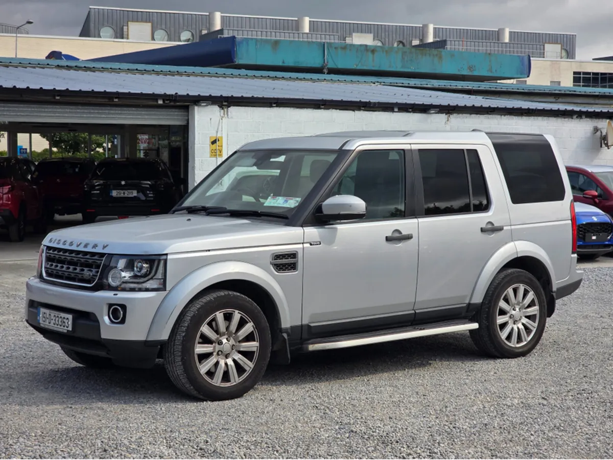 Land Rover Discovery 3.0 TDV6 5 SEAT XE 4DR AUTO - Image 3