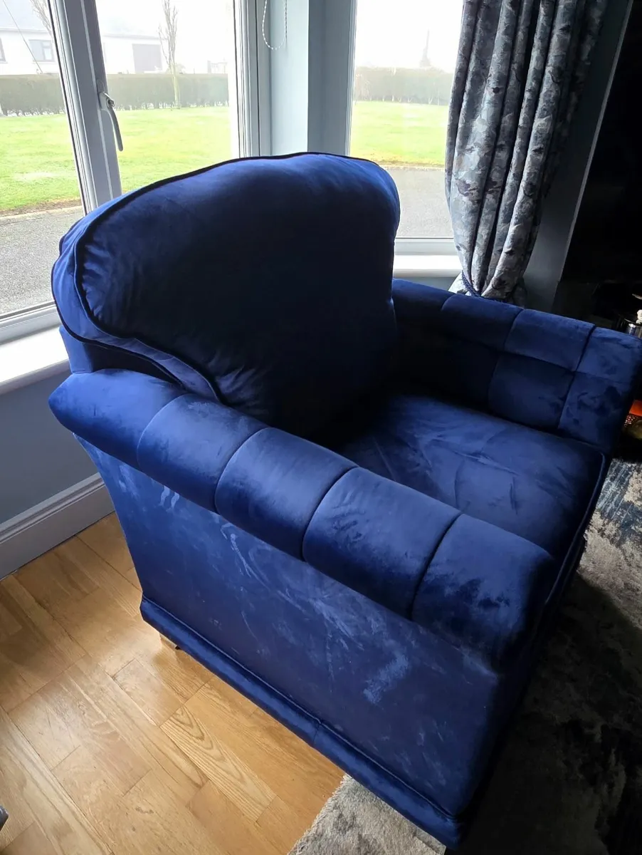 Suite of furniture - Image 3