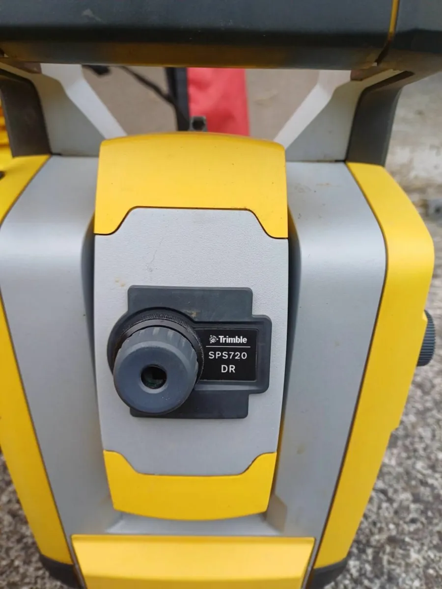 Trimble  Total station - Image 1