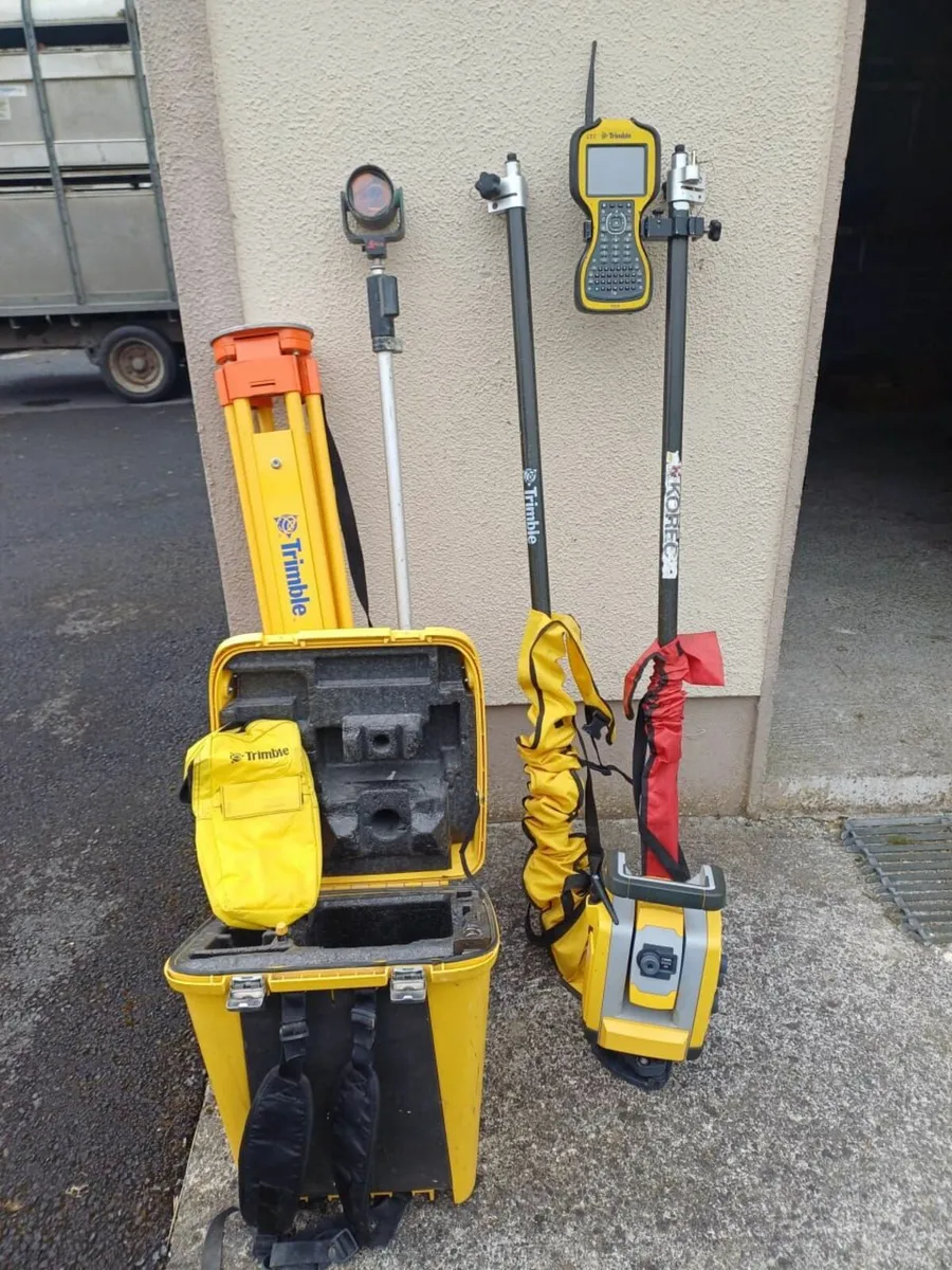 Trimble  Total station - Image 3