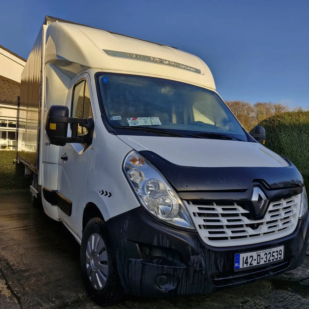 Express Delivery and courier services - Image 3