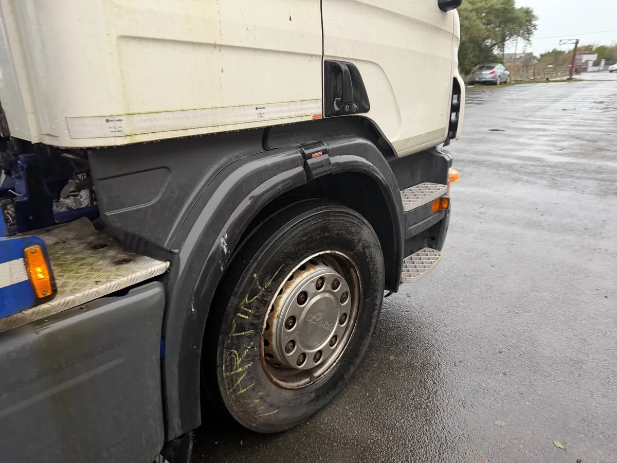 Scania 11 Car Transporter - Image 4