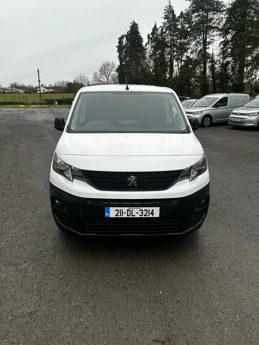 211 Peugeot Partner NO VAT - Image 3
