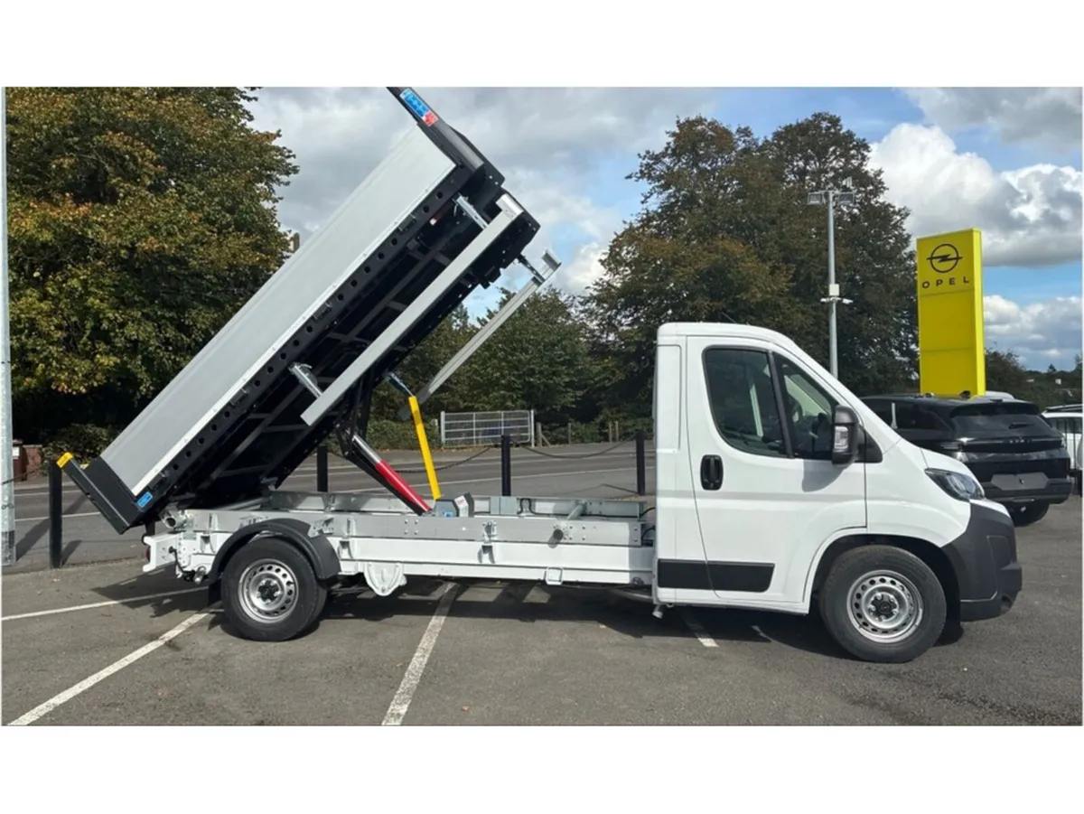 Opel Movano Tipper - Image 2