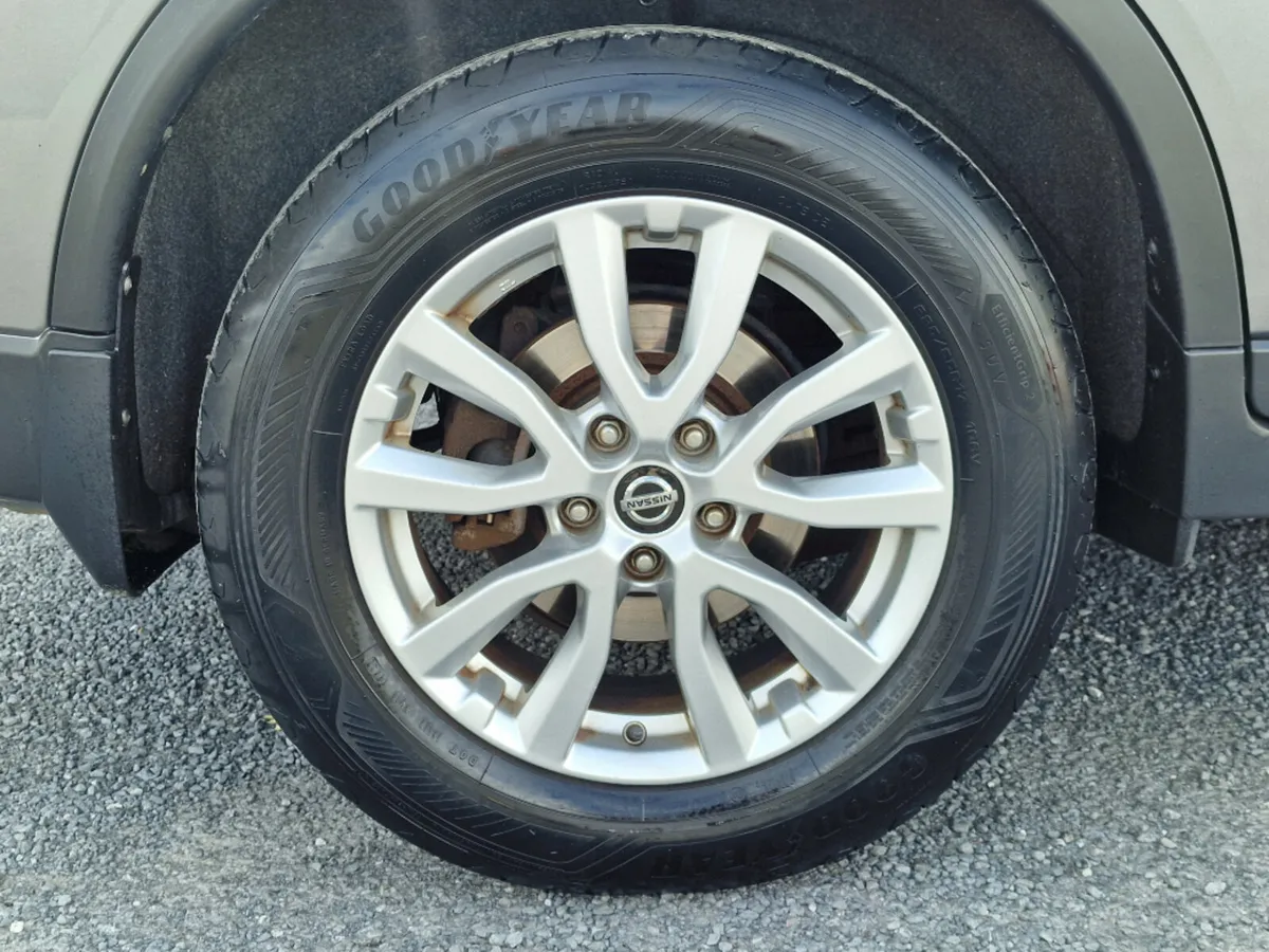 Nissan X-Trail 1.7 DSL SV VAN MY20 4DR *QUALITY AS - Image 4