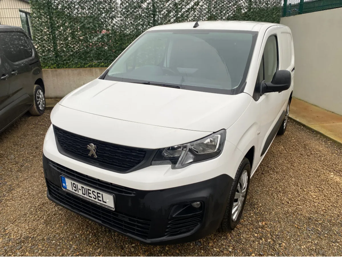 Peugeot Partner PROFESSIONAL L1 B BLUEHDI - Image 2