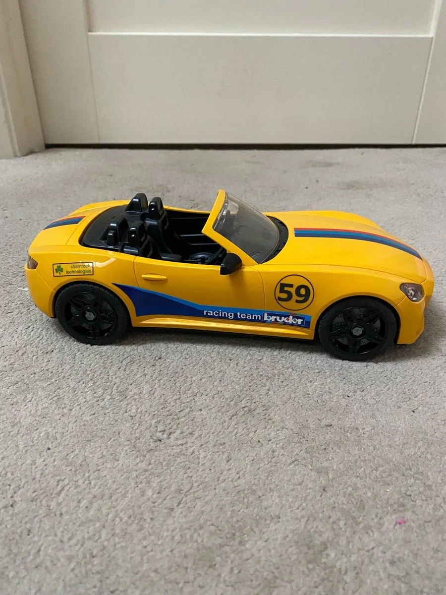 Bruder RAM Power Wagon& Race Car - Westport Mayo - Image 3