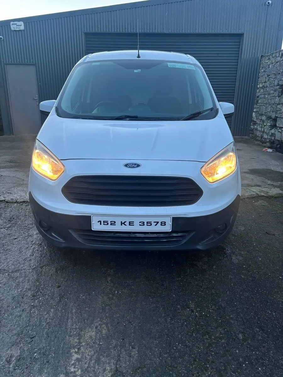 2015 Ford Transit Courier - Image 2