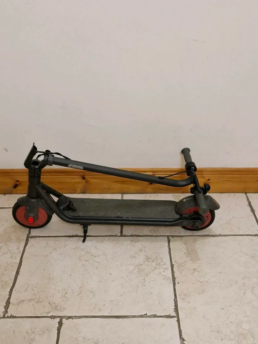 Electric scooter - Image 4