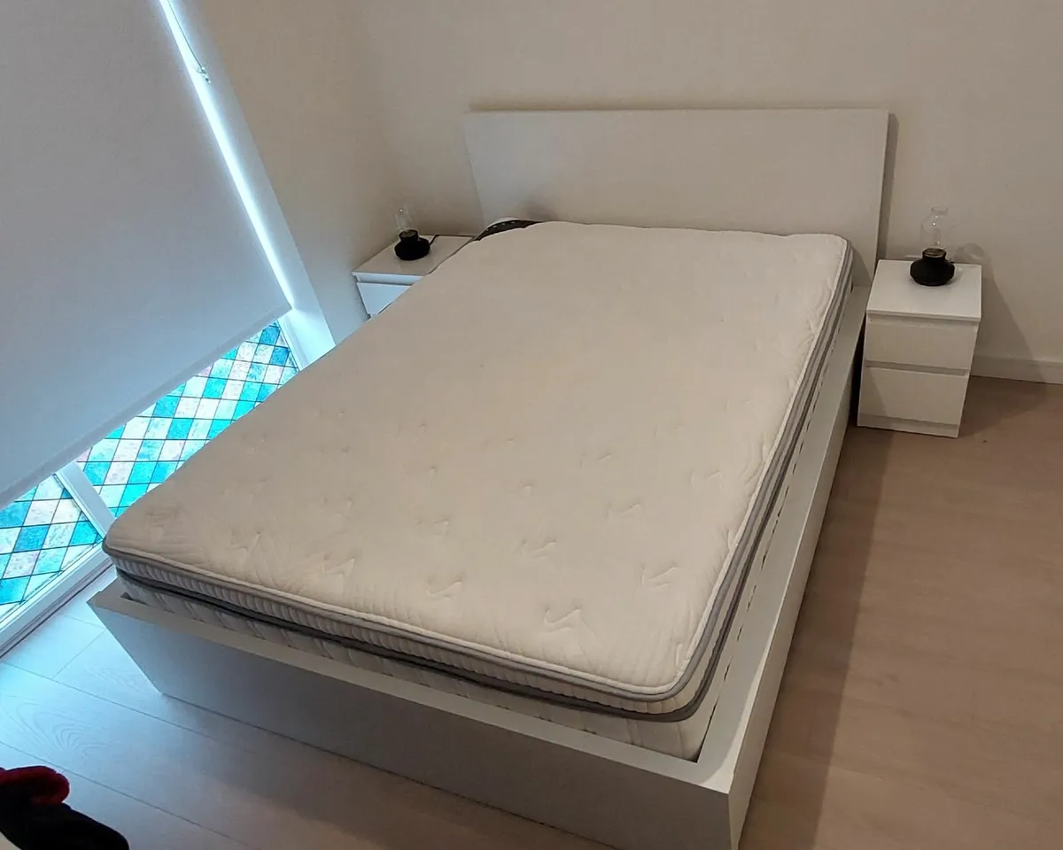 HomeLee NewGrange King Size 150x200cm + Bed frame - Image 1