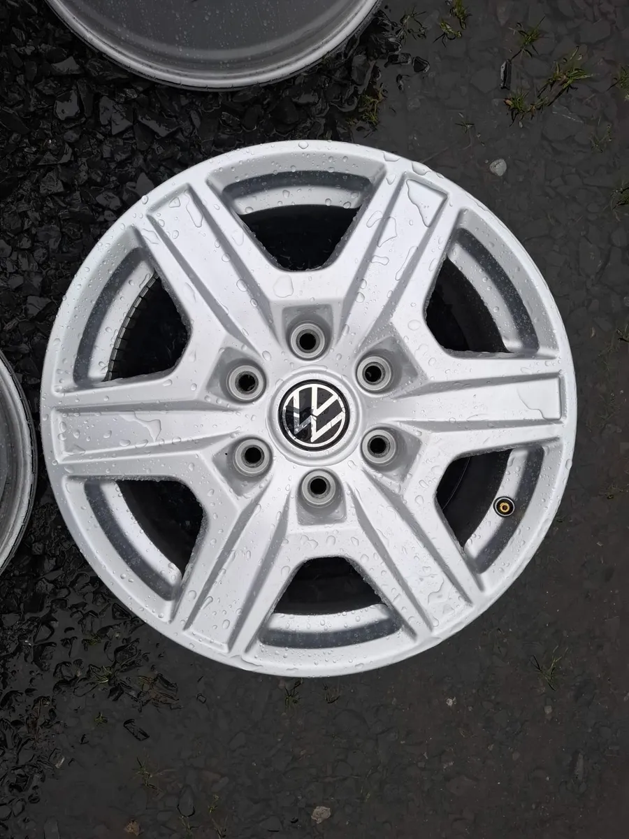 17" Genuine Vw Amarok Alloys - Image 2