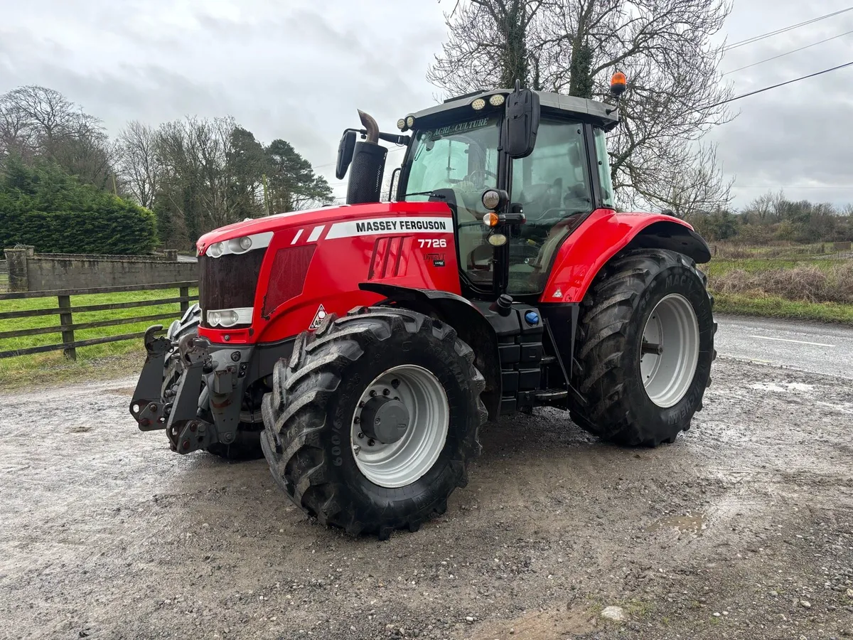 Massey Ferguson 7726 - Image 1