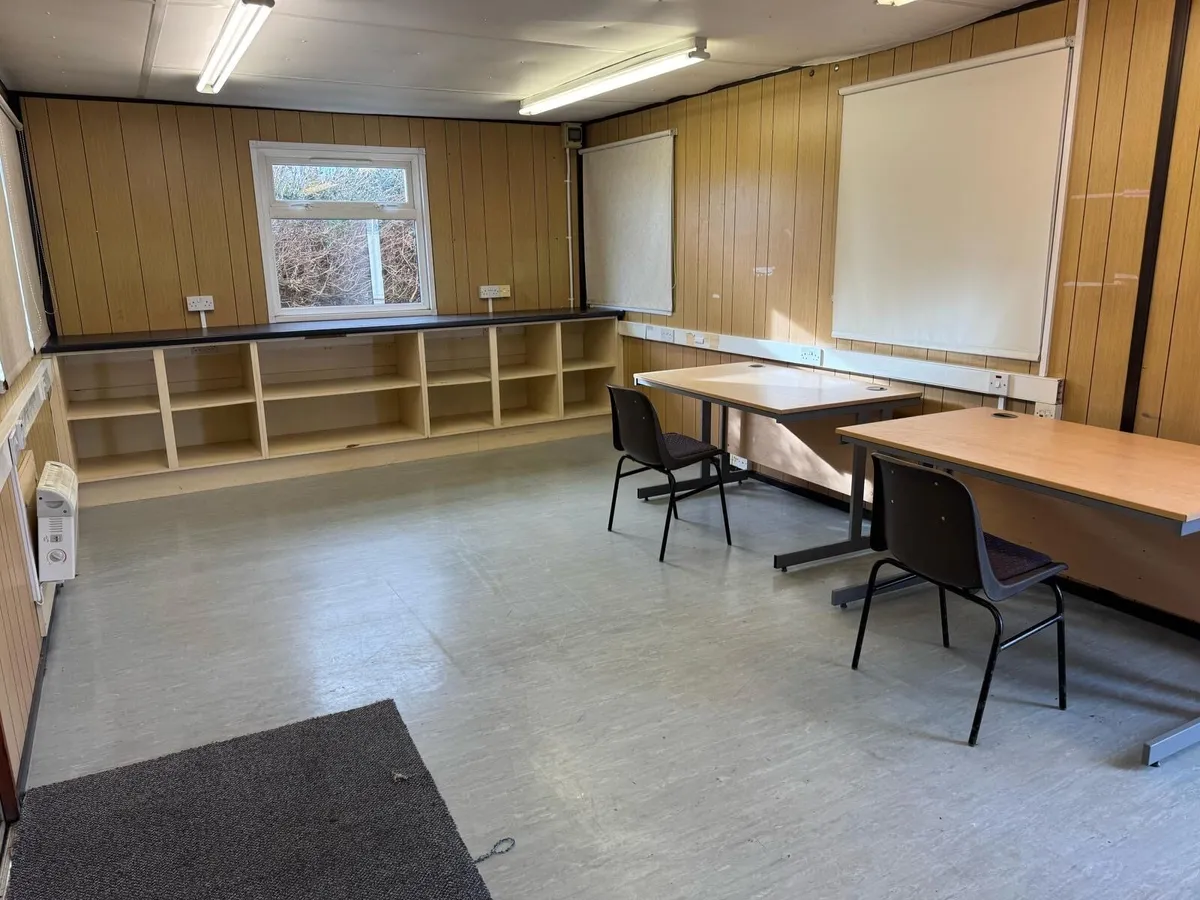 30 x 12 site office / Portacabin - Image 2