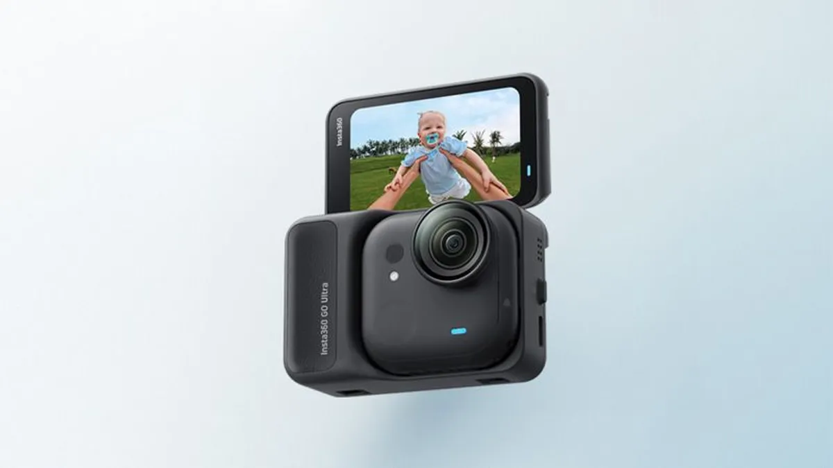 Insta360 GO Ultra + 512 GB SD Card, Dive Case, and lots of accessories - Image 1