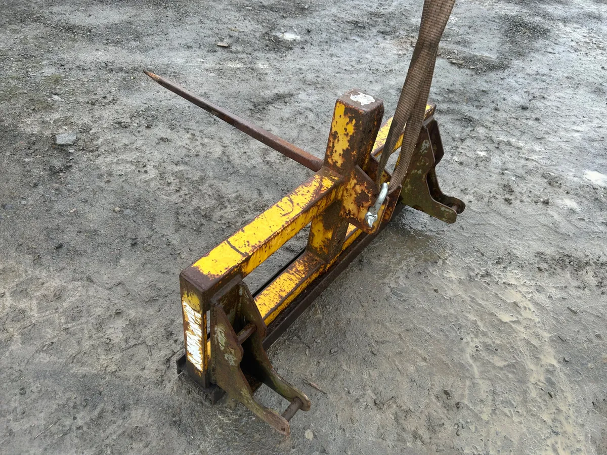 Front Loader Bale Spike - Image 3