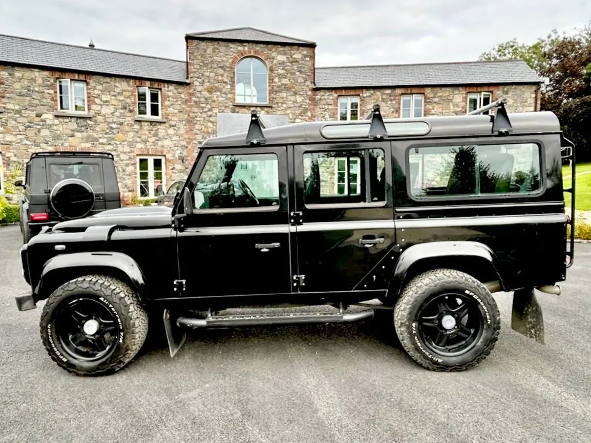 Land Rover defender - Image 4