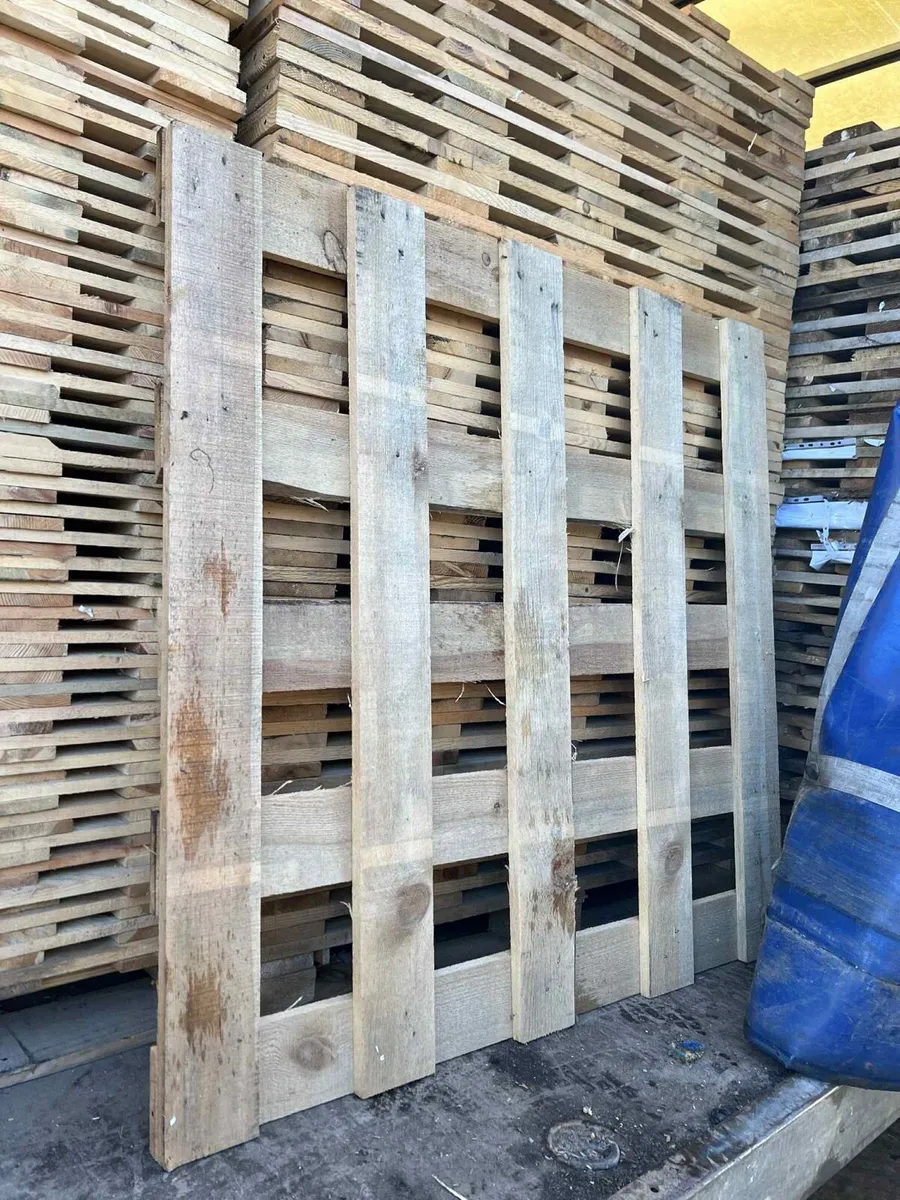 Wooden panels / sheep hurdles - Image 2