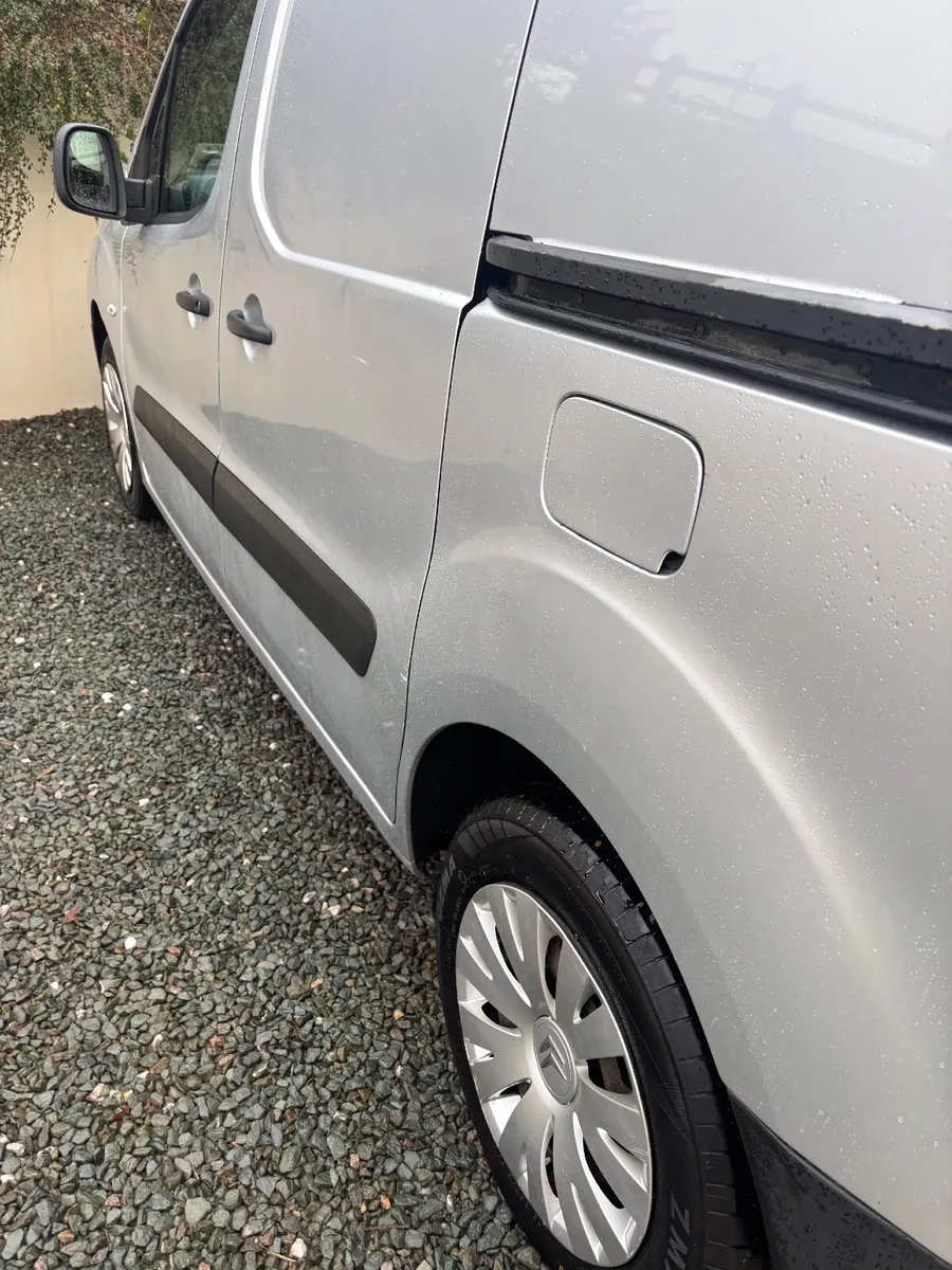 Citroen Berlingo 2014 - Image 2