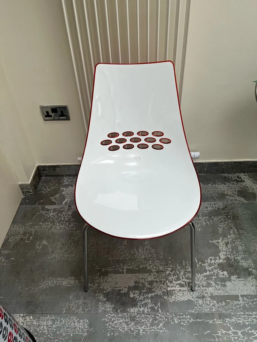 Kitchen chairs - Image 1