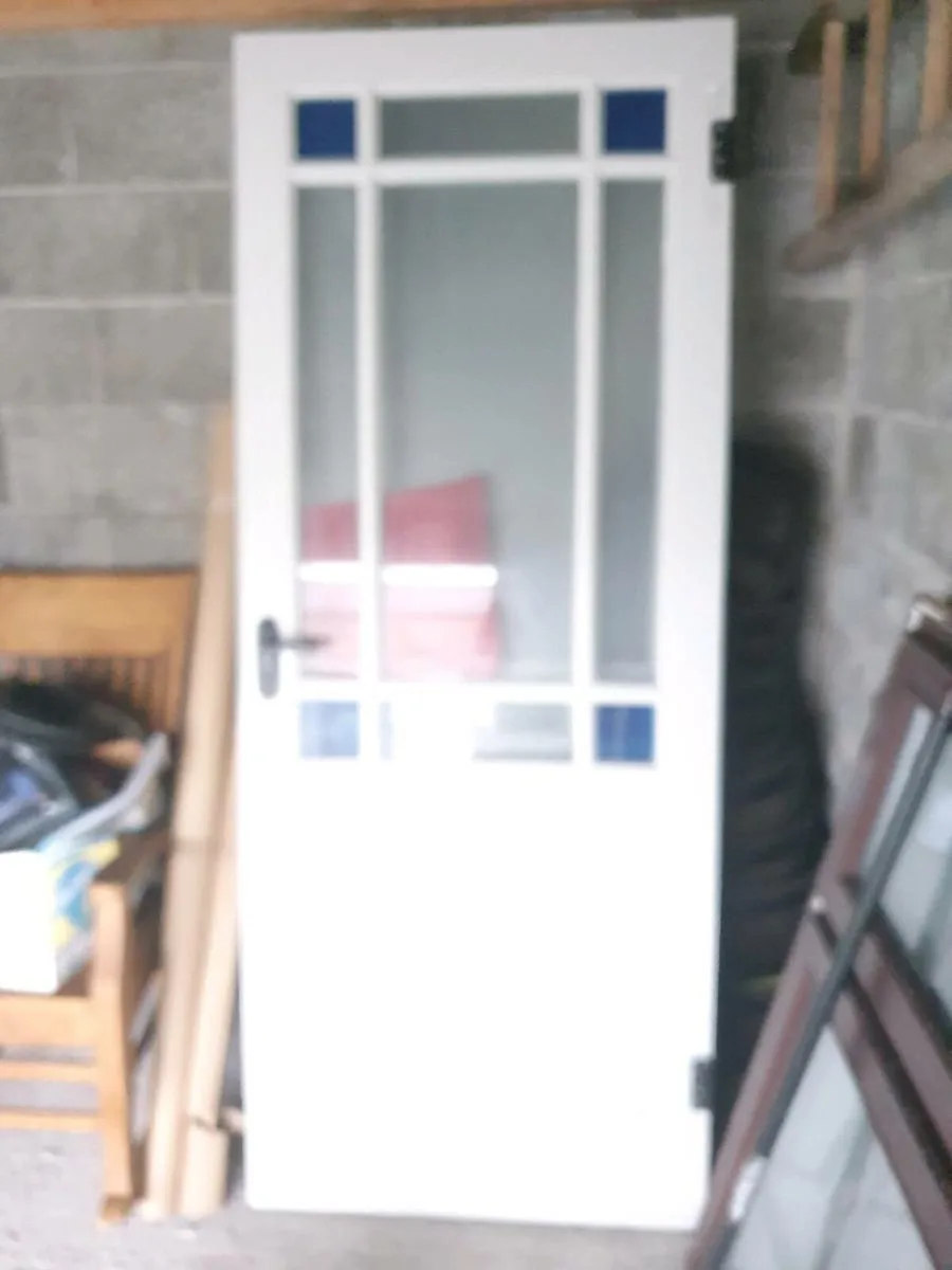 1 coffee table  and inside doors - Image 3