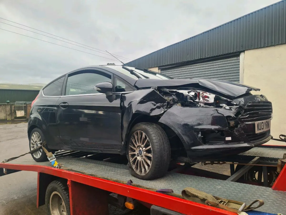 Ford fiesta  titanium - Image 1