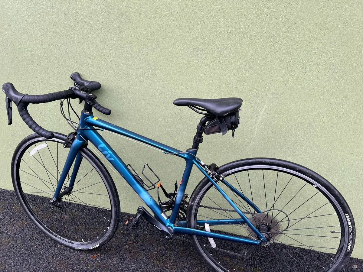 LIV 1  Giant road cycling bike - Image 3