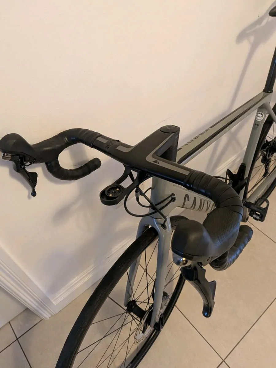 Canyon Ultimate CF SL 8 Disc w/4iii Power Meter(M) - Image 2