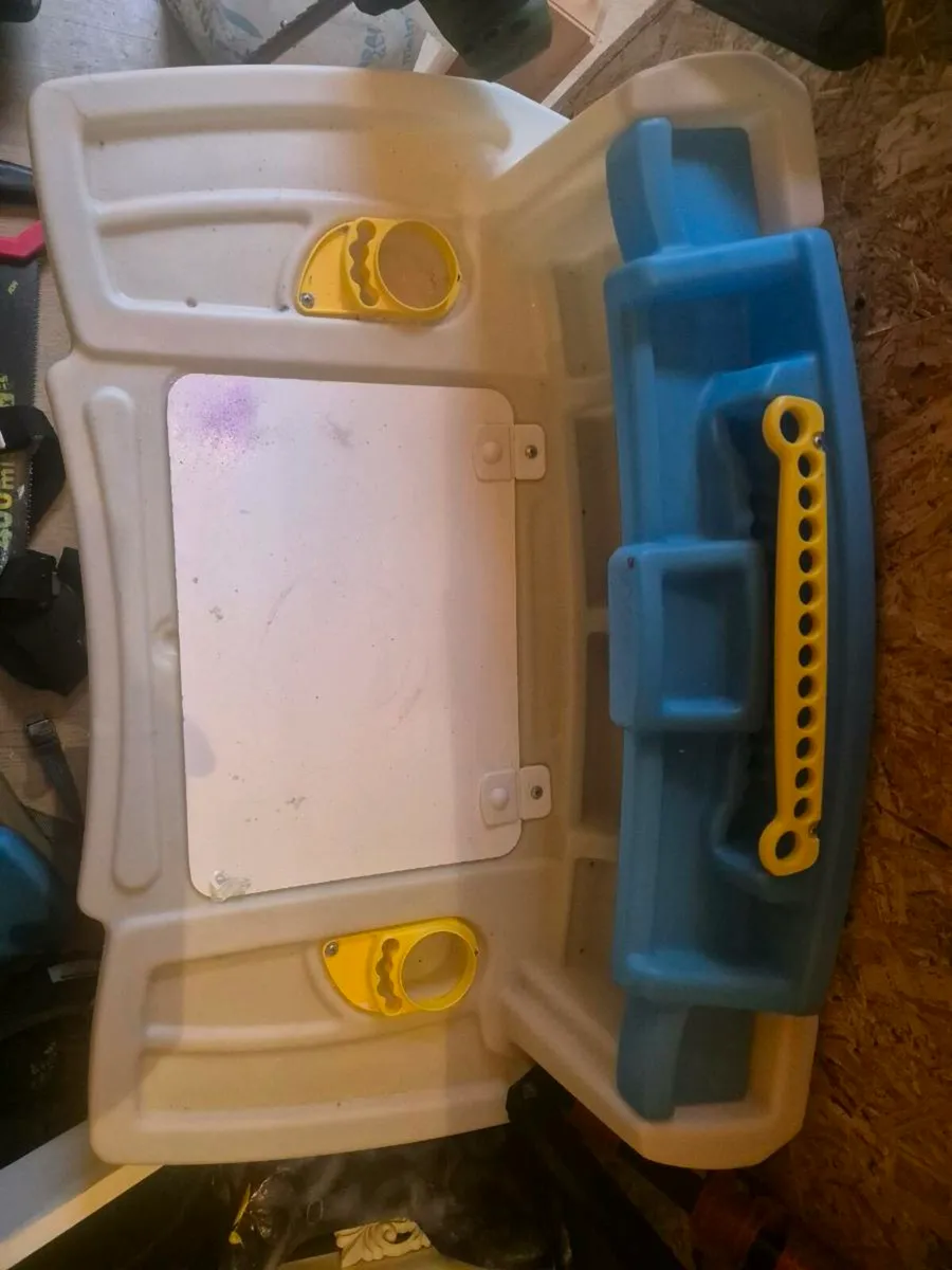 Free Kids desk and chair