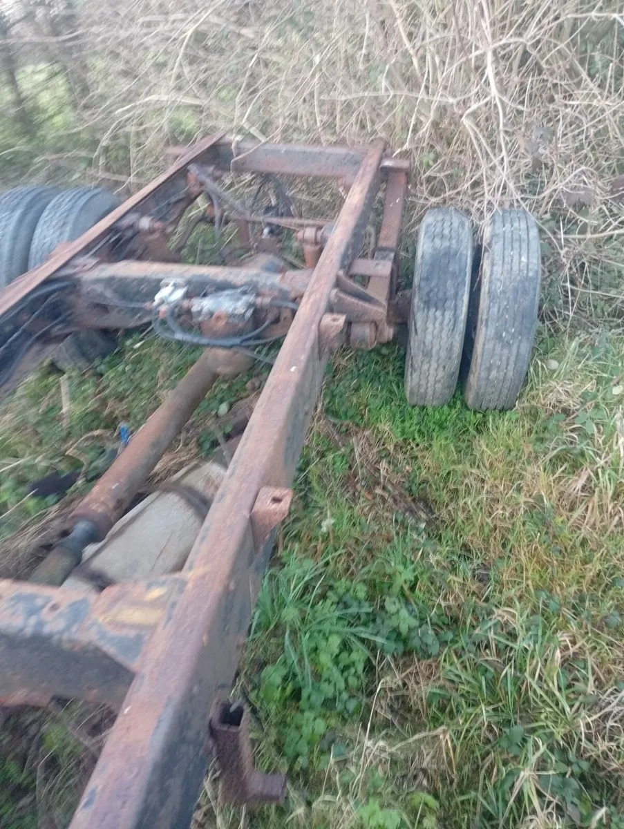 One running gear for Ford cargo 6cylinder     also - Image 4