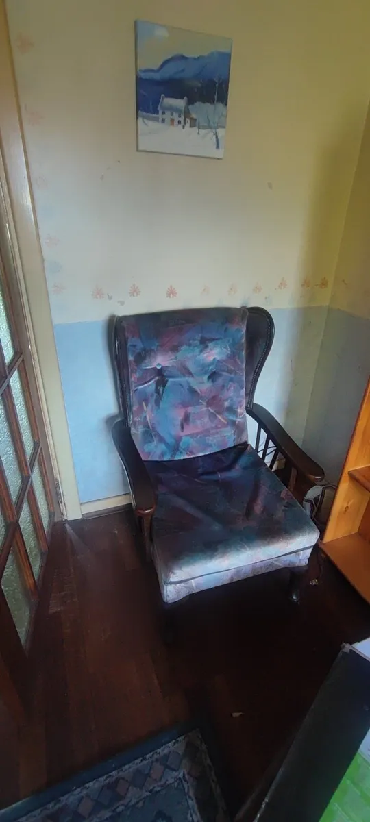 3 piece suite - free to take away - Image 1