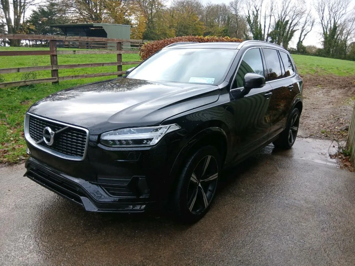 Volvo XC90 R-Design 2017 petrol Hybrid - Image 2